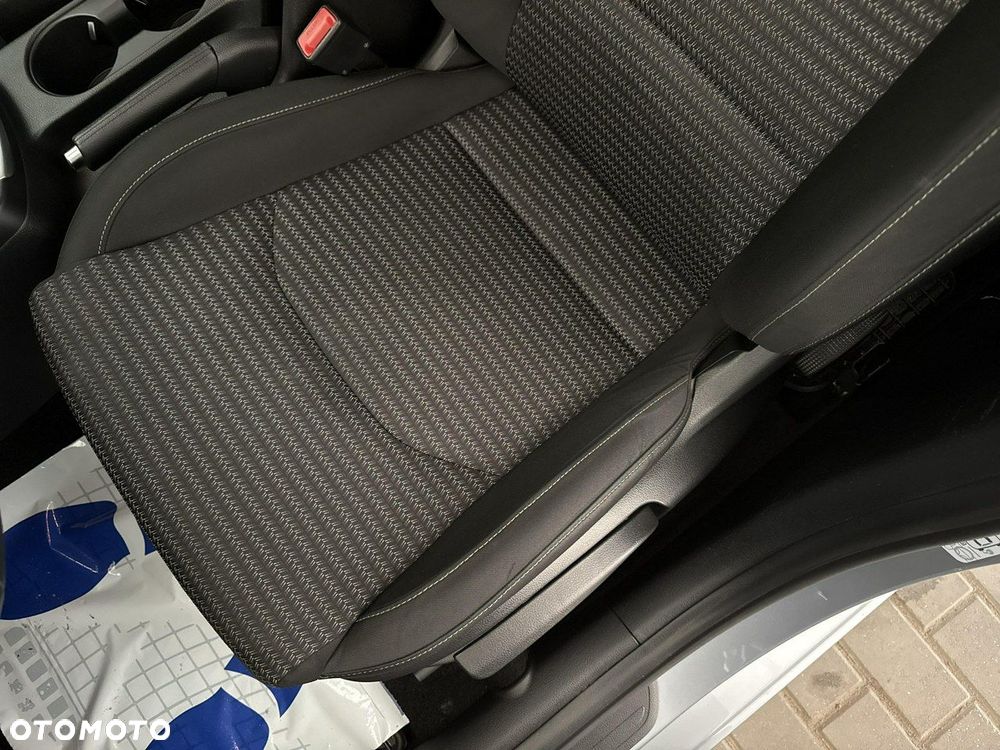 Kia Ceed - 18