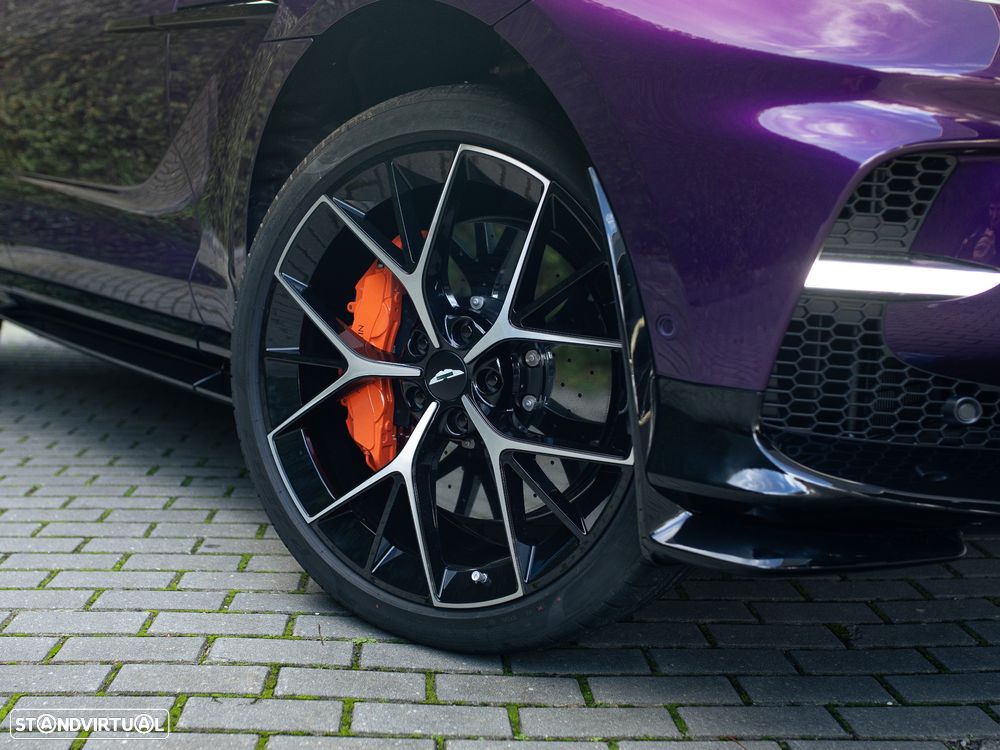 Aston Martin DBX 707 - 10