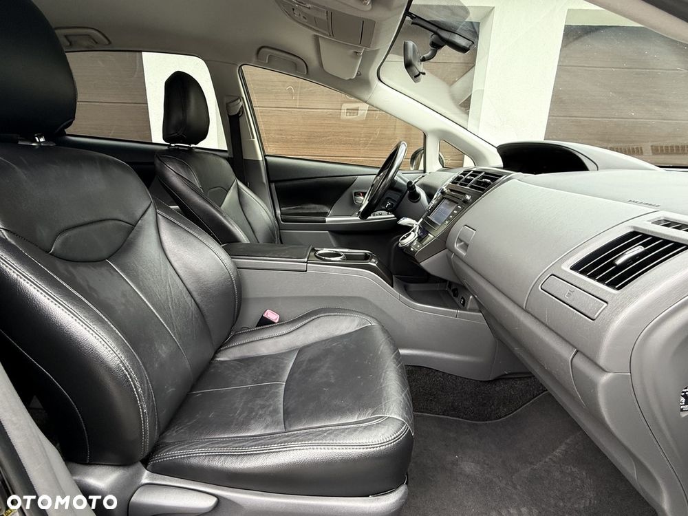 Toyota Prius+ (Hybrid) Executive - 24