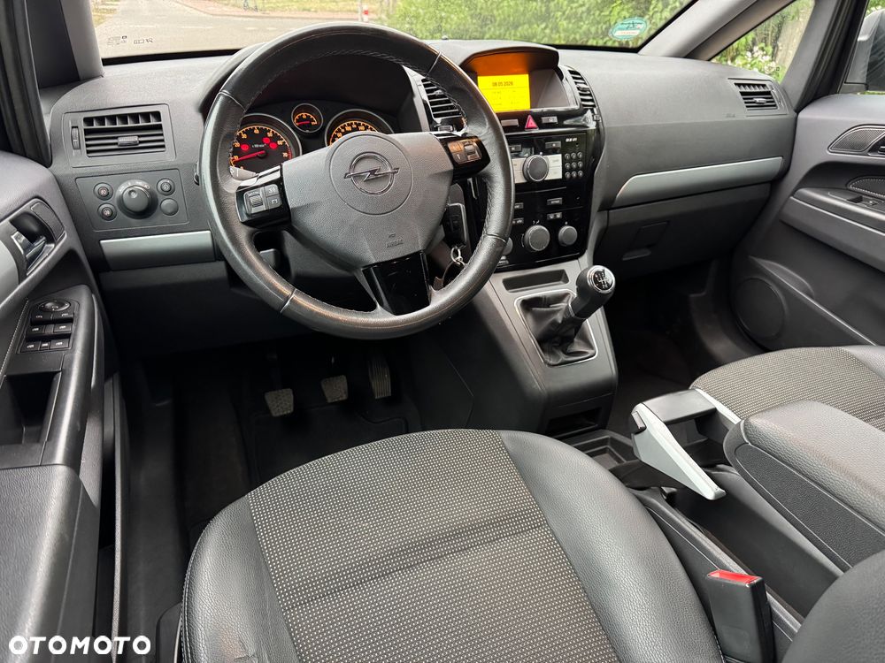 Opel Zafira 1.8 Easytronic Innovation 110 Jahre - 17
