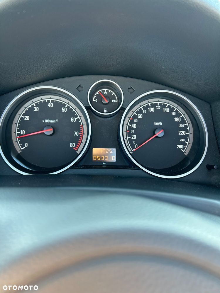 Opel Astra 1.6 Cosmo - 22