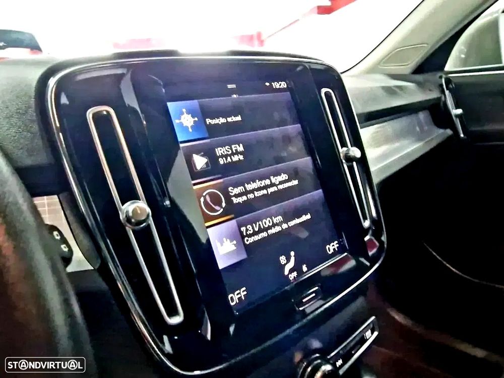 Volvo XC 40 1.5 T2 Momentum Plus Geartronic - 20