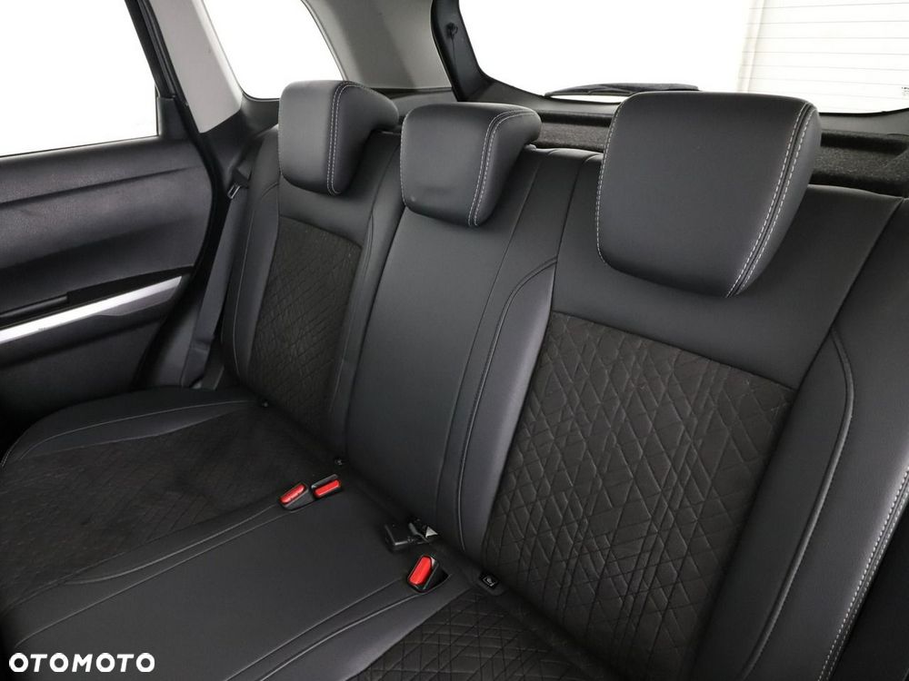 Suzuki Vitara 1.4 Boosterjet mHEV Elegance 4WD - 18