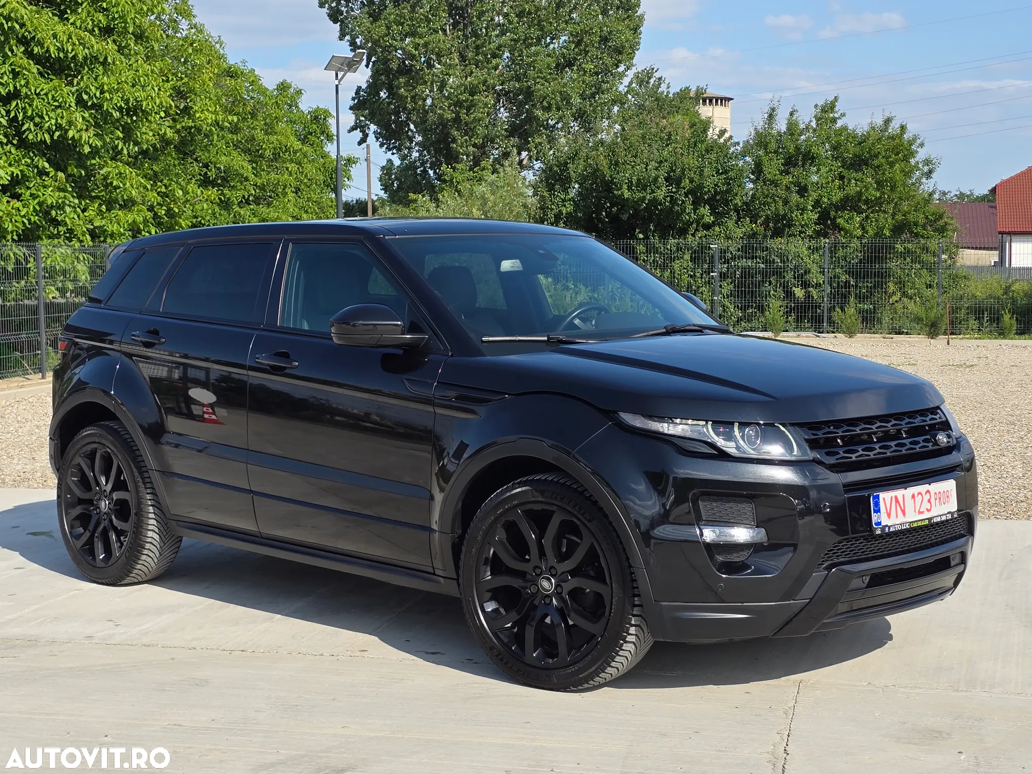Land Rover Range Rover Evoque - 2
