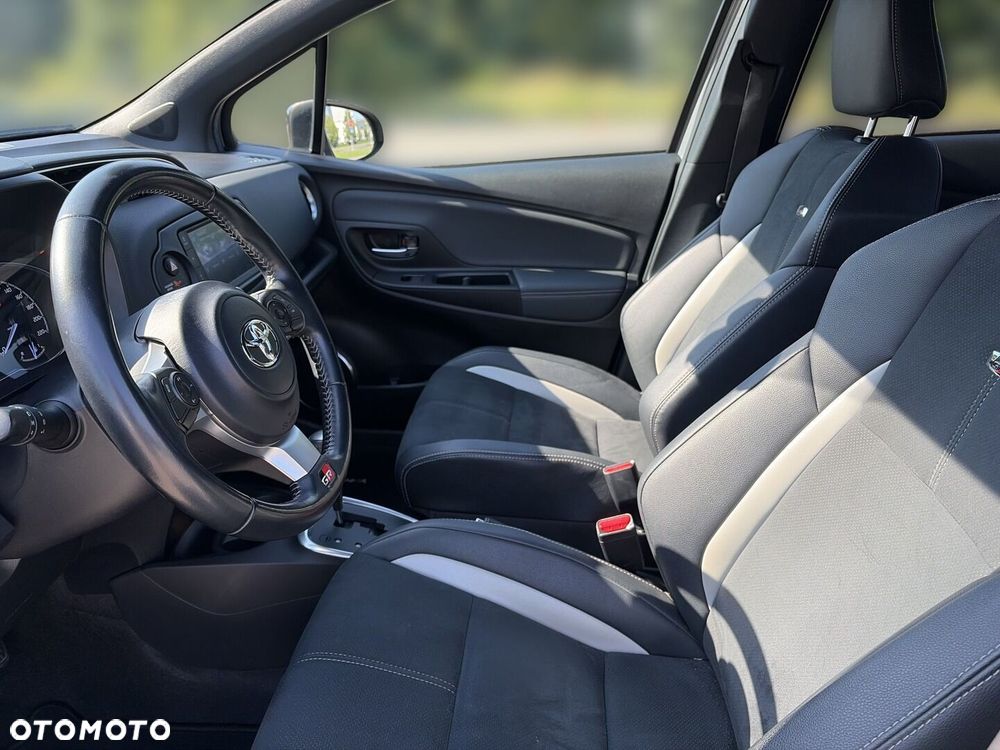Toyota Yaris - 14
