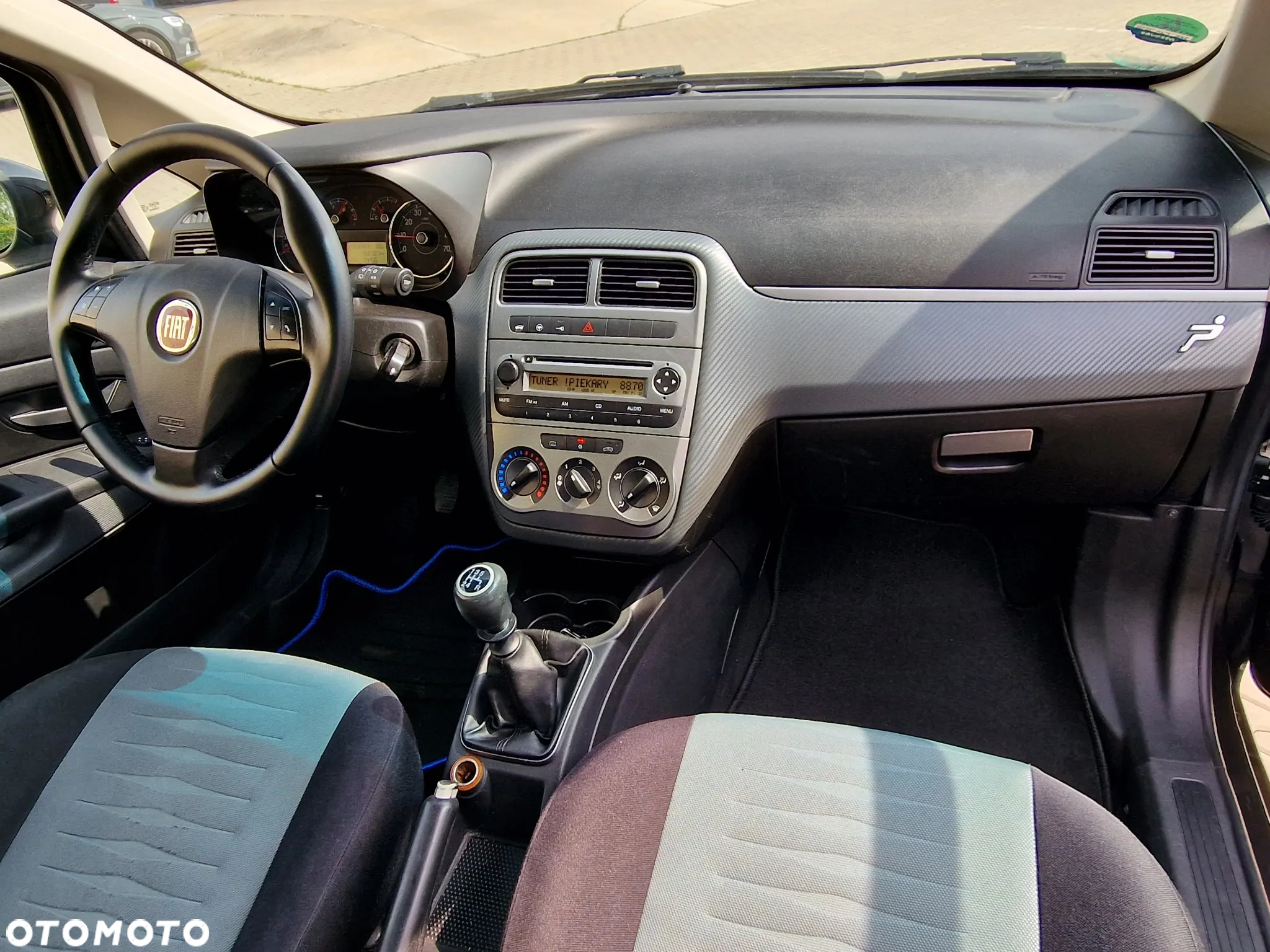 Fiat Grande Punto - 11