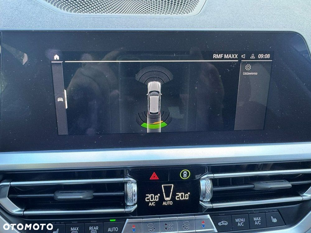 BMW Seria 3 - 22