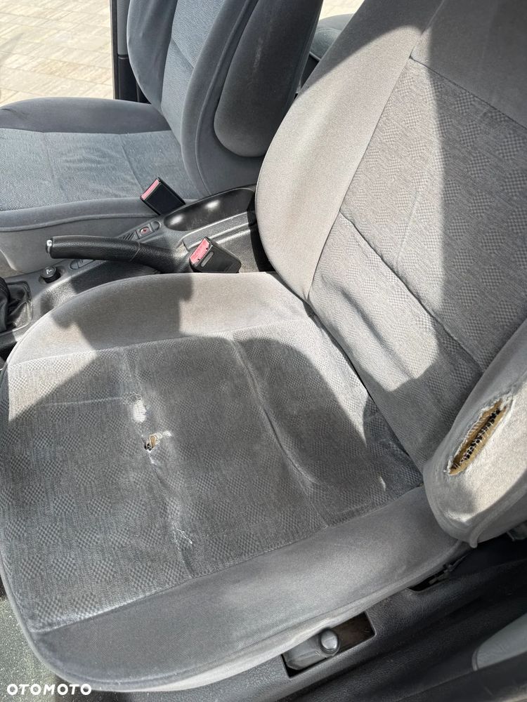 Peugeot 406 2.0 HDI Husky - 10