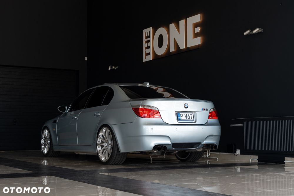 BMW M5 - 25