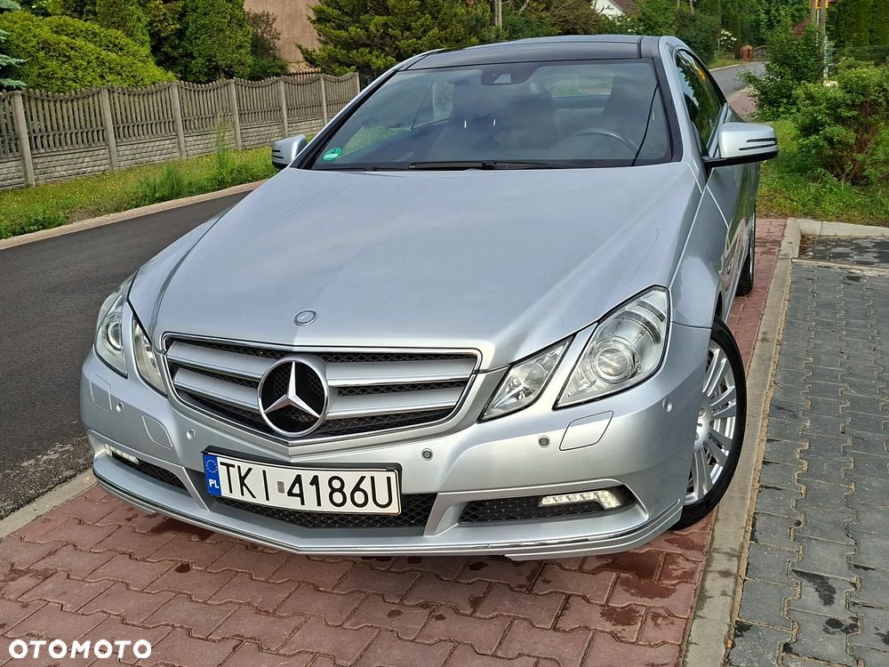 Mercedes-Benz Klasa E 200 CGI BlueEFFICIENCY Automatik Avantgarde - 15
