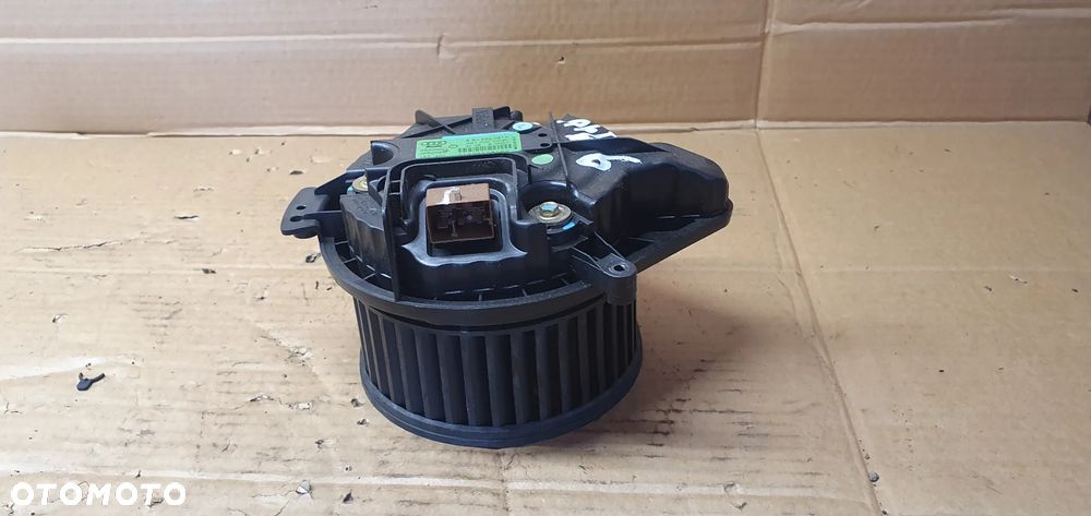 Wentylator silnik dmuchawy nagrzewnicy Audi A4 B6 8E1820021A - 2