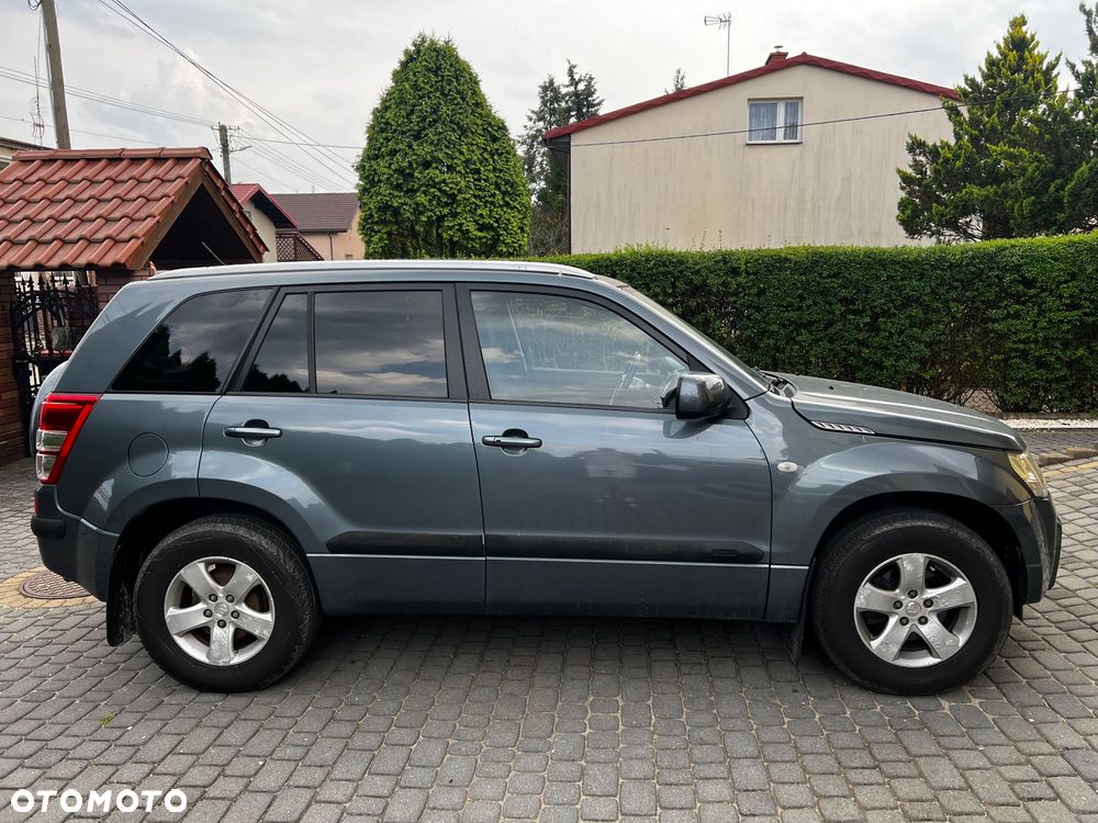 Suzuki Grand Vitara 1.9 DDiS Comfort DPF Limited - 7