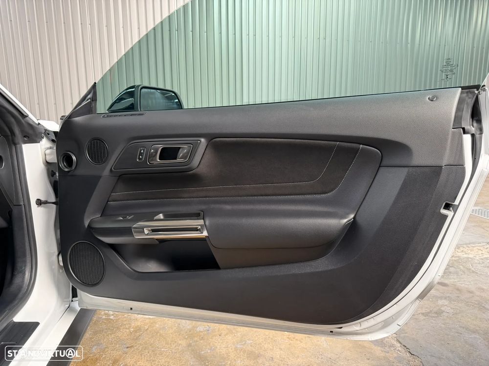 Ford Mustang Shelby GT350 5.2 V8 - 34