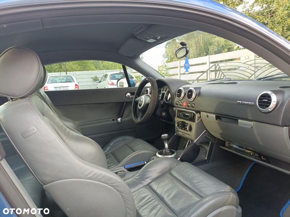 Audi TT Coupé - 7