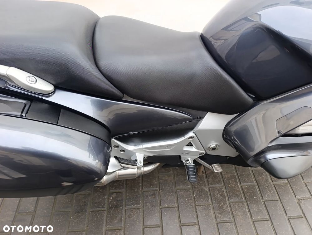Honda ST - 26
