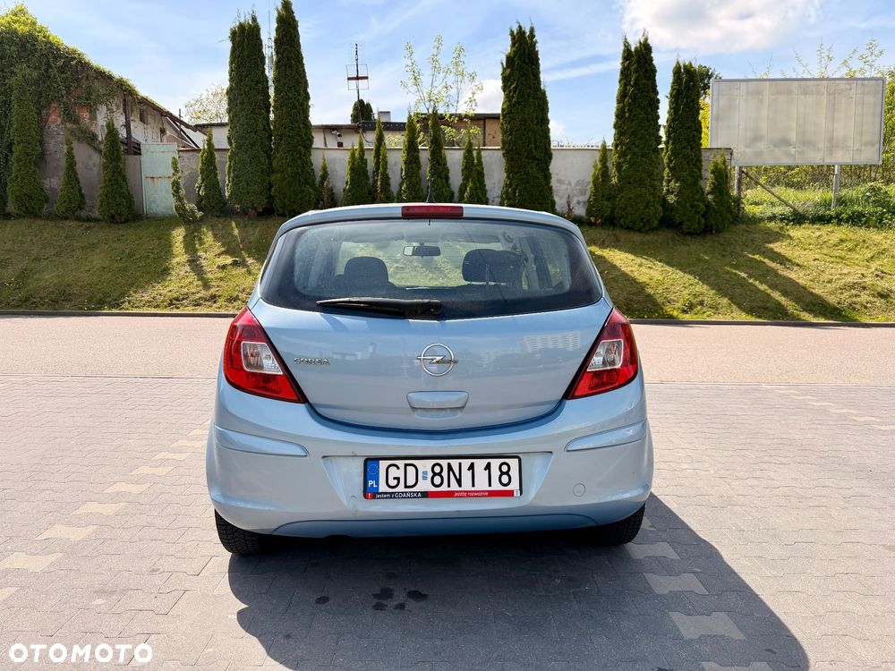 Opel Corsa 1.4 16V - 3