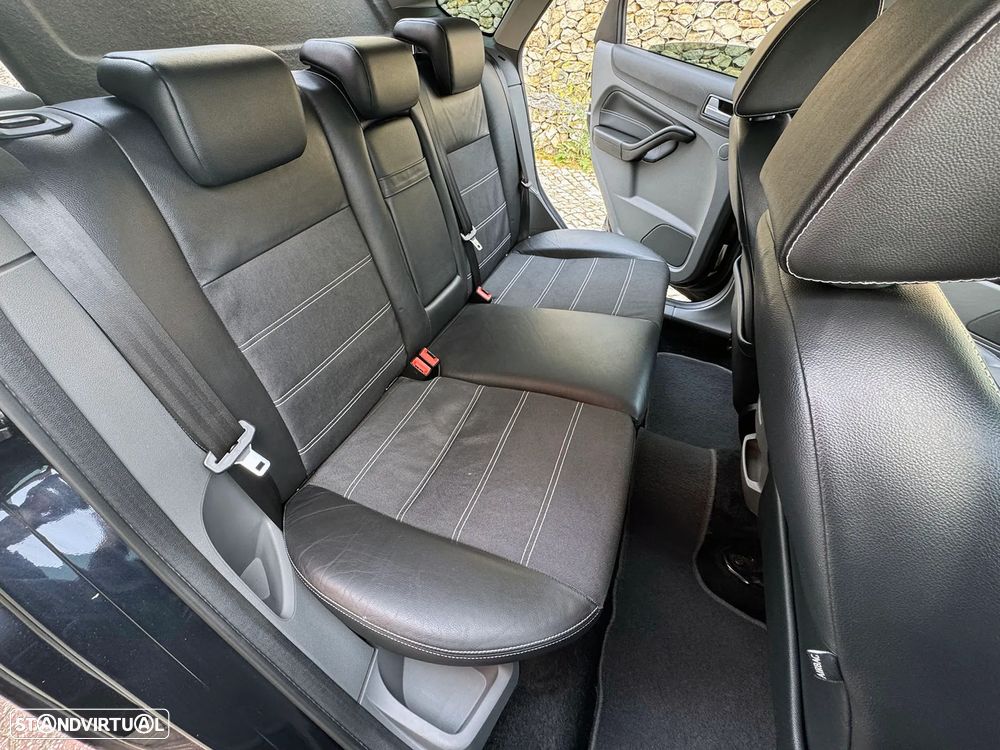 Ford Focus 1.6 TDCi Titanium - 9