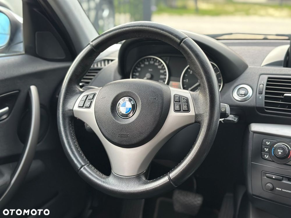 BMW Seria 1 - 17