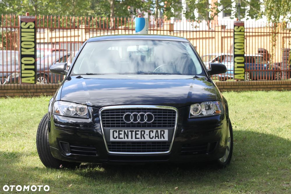 Audi A3 Sportback - 3