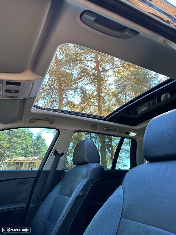 BMW 520 dA Touring - 17