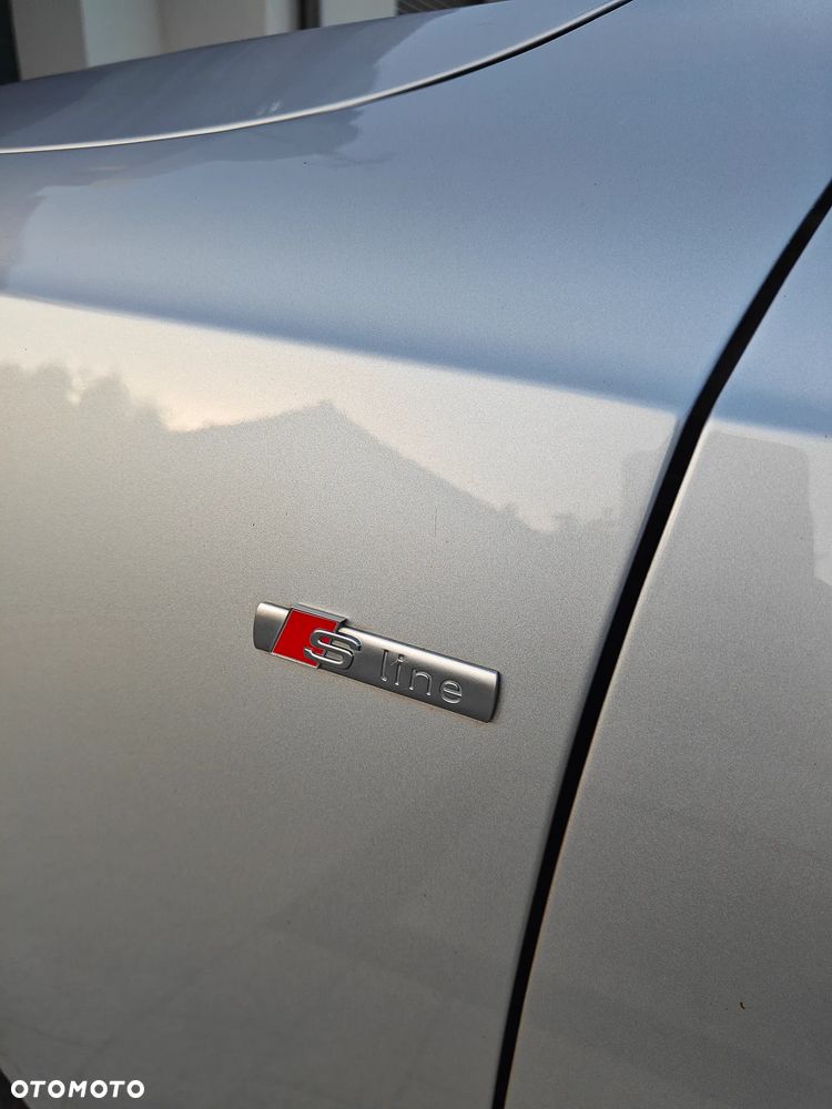Audi A5 Cabrio - 32
