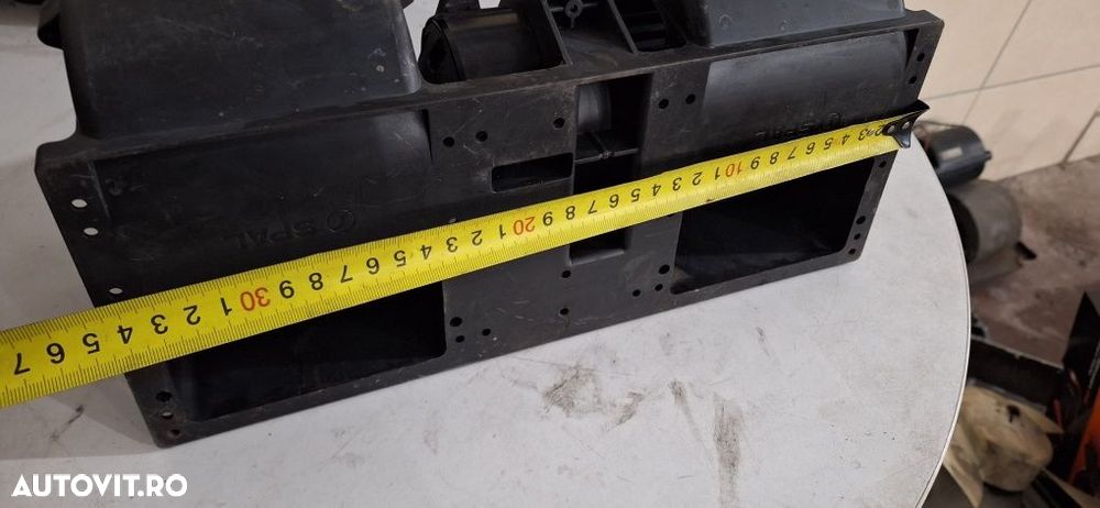 Ventilator Spal 006-B40-22, 24V - 1