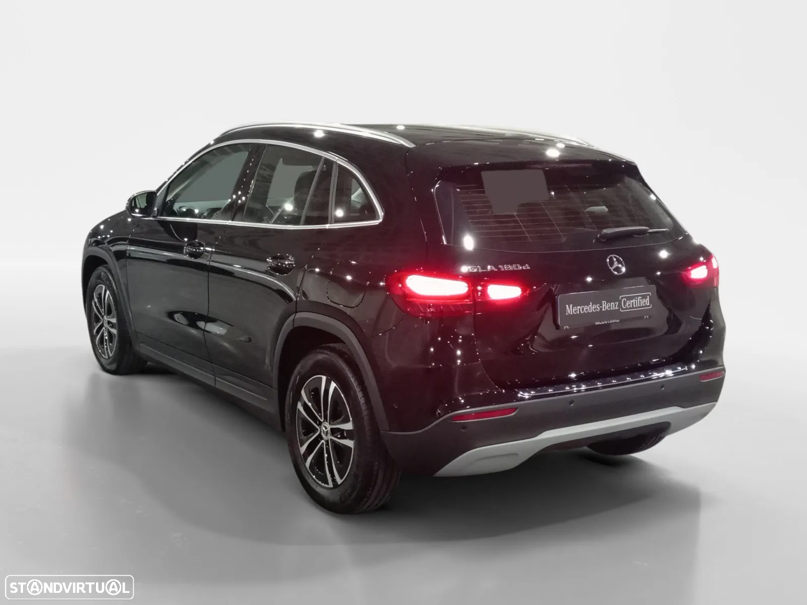 Mercedes-Benz GLA 180 d Progressive - 4
