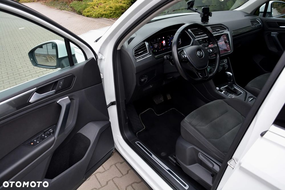 Volkswagen Tiguan 2.0 TDI SCR 4Motion (BlueMotion Techn.) DSG Highline - 3