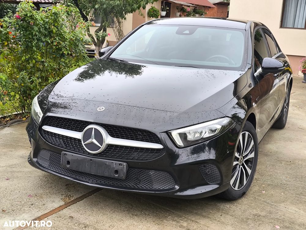 Mercedes-Benz A - 8