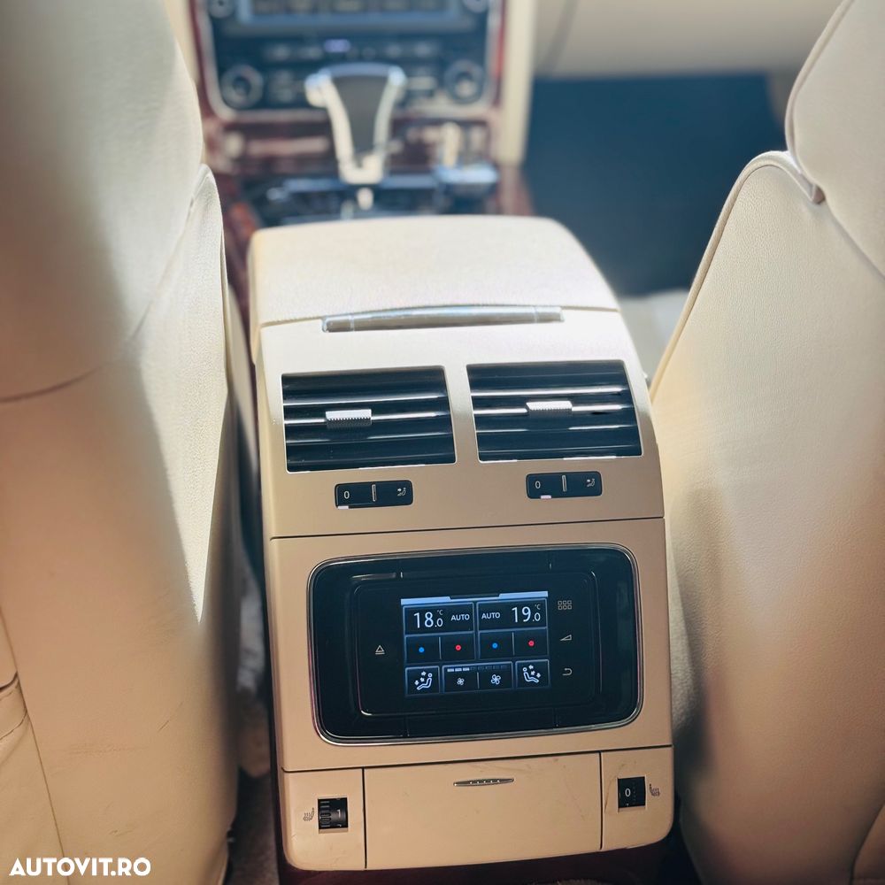 Volkswagen Phaeton 3.0 V6 TDI DPF 4MOTION Tiptronic Lang - 11