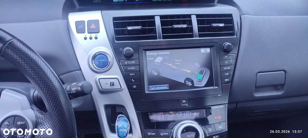 Toyota Prius+ (Hybrid) - 26