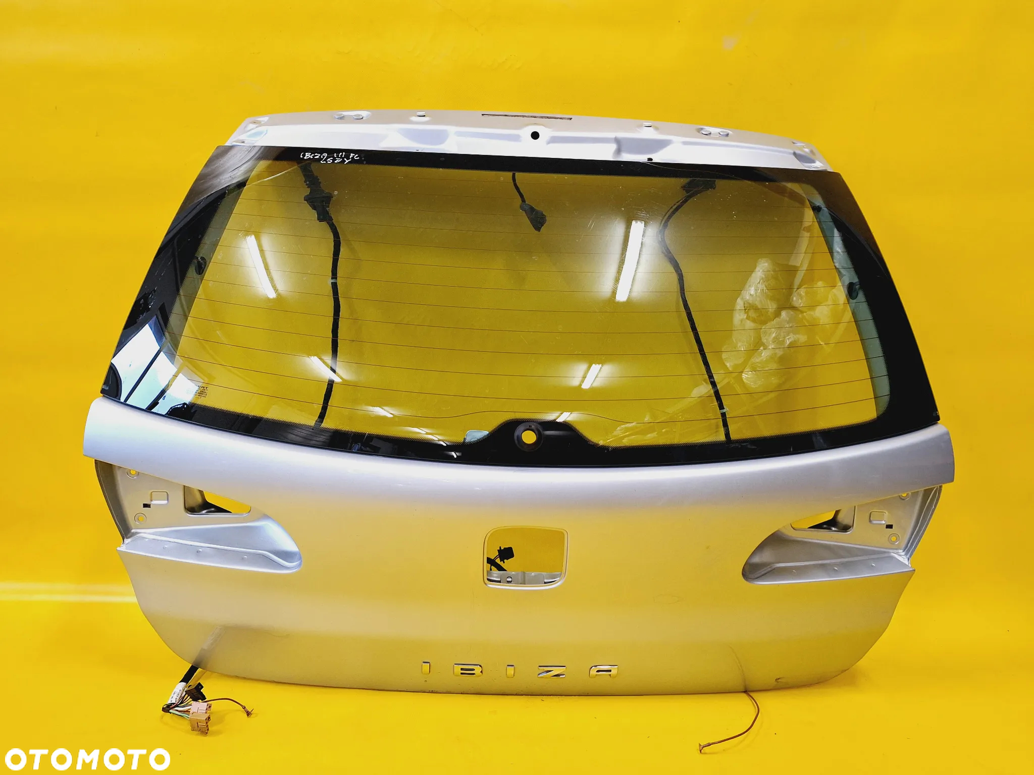 KLAPA TYLNA SZYBA POKRYWA BAGAŻNIKA SEAT IBIZA III 02-08 LAK: LS7Y HB 5D NR425 - 2