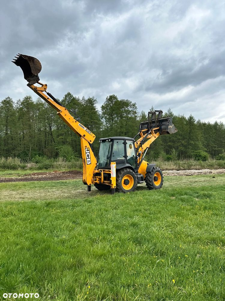 JCB 4CX - 5