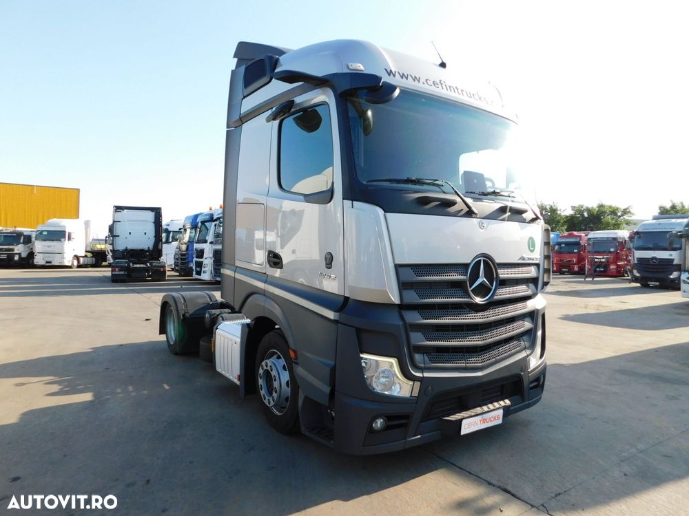 Mercedes-Benz Actros - 2