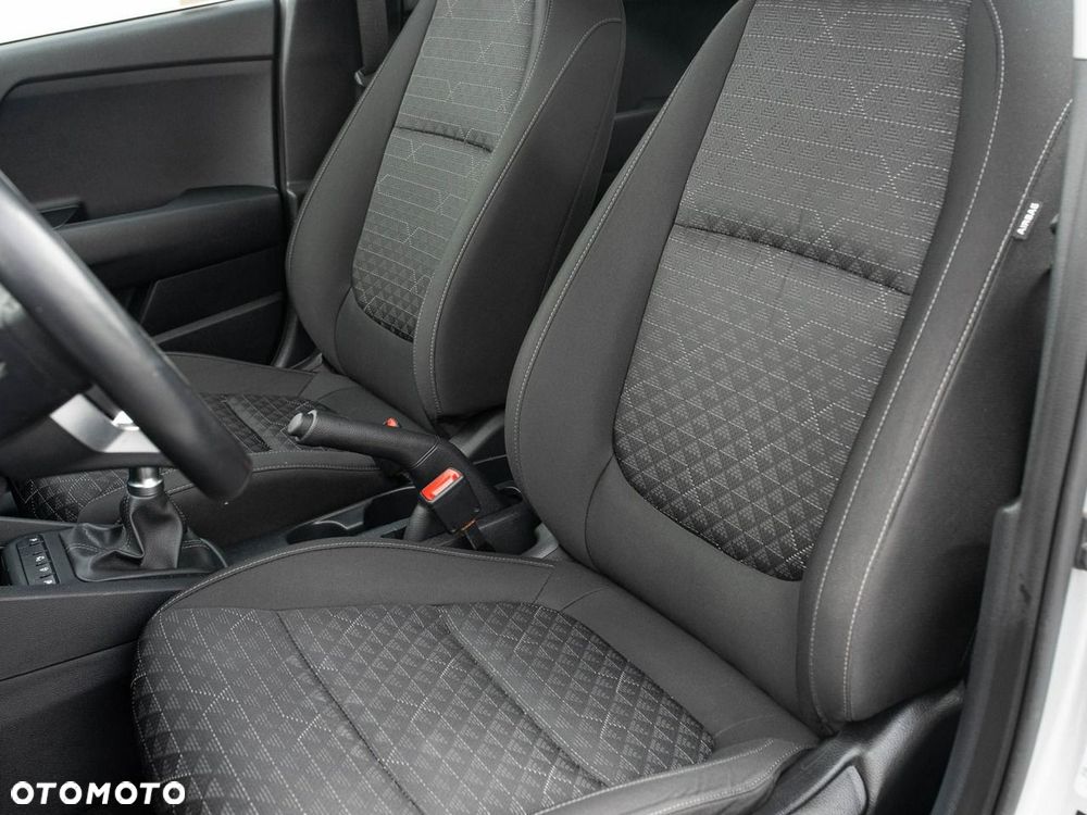 Kia Rio 1.2 M - 12