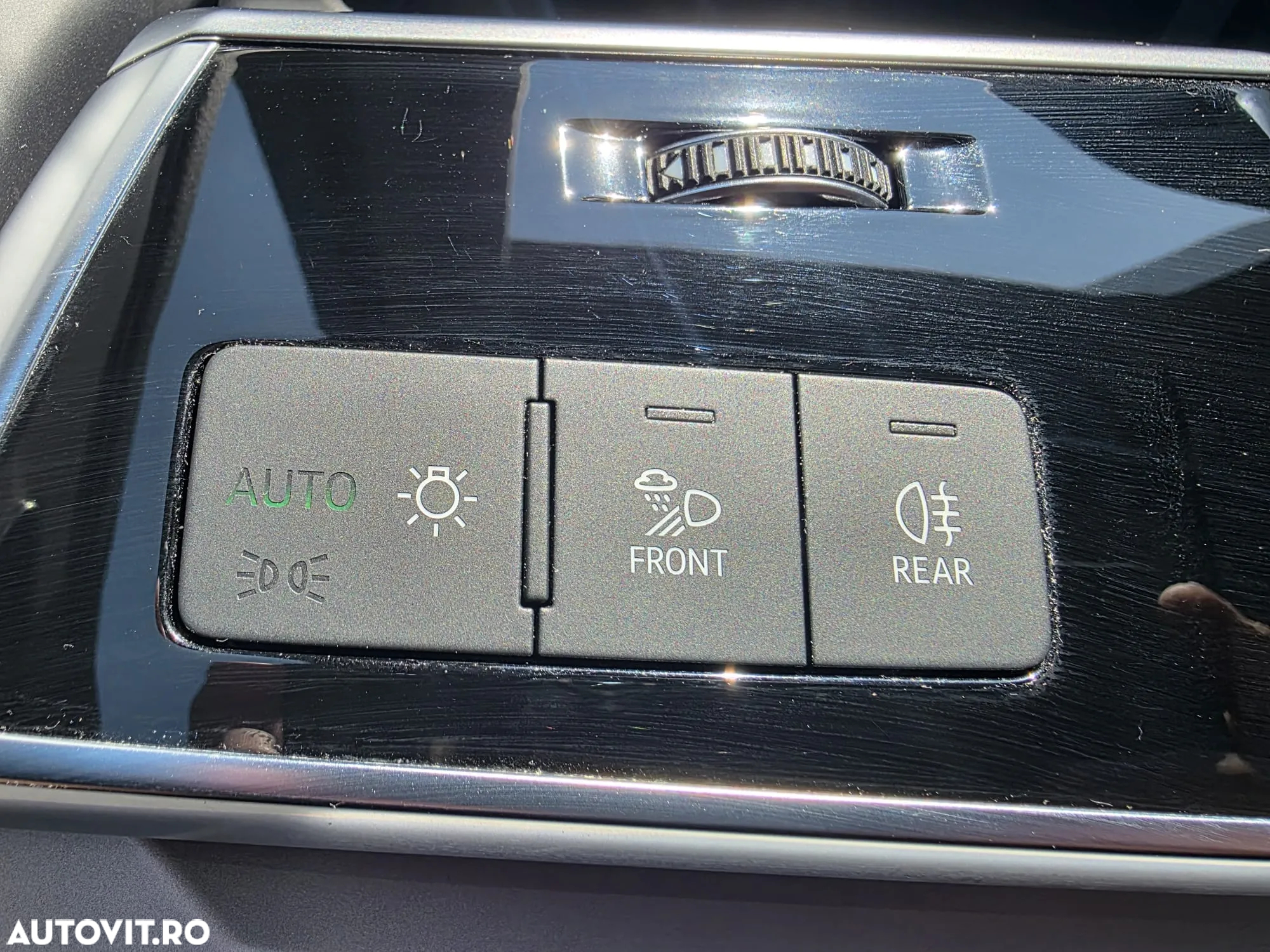 Audi Q7 55 TFSI e quattro Tiptronic PHEV Basic - 25