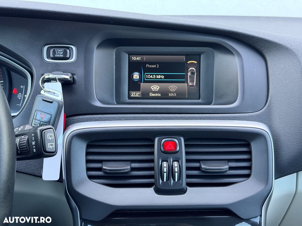 Volvo V40 D2 DRIVe Kinetic - 25