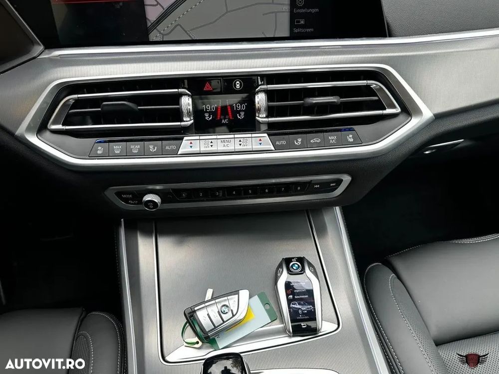 BMW X5 xDrive30d - 27