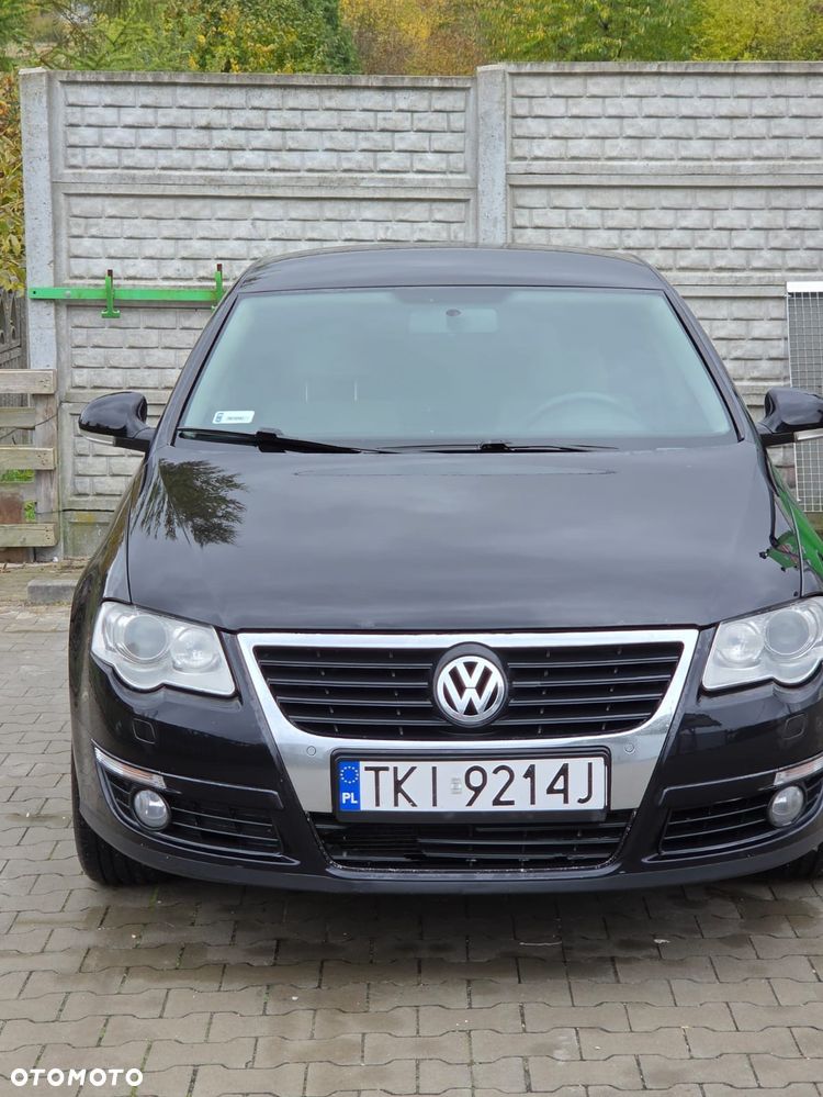 Volkswagen Passat 2.0 TDI DPF Comfortline - 16