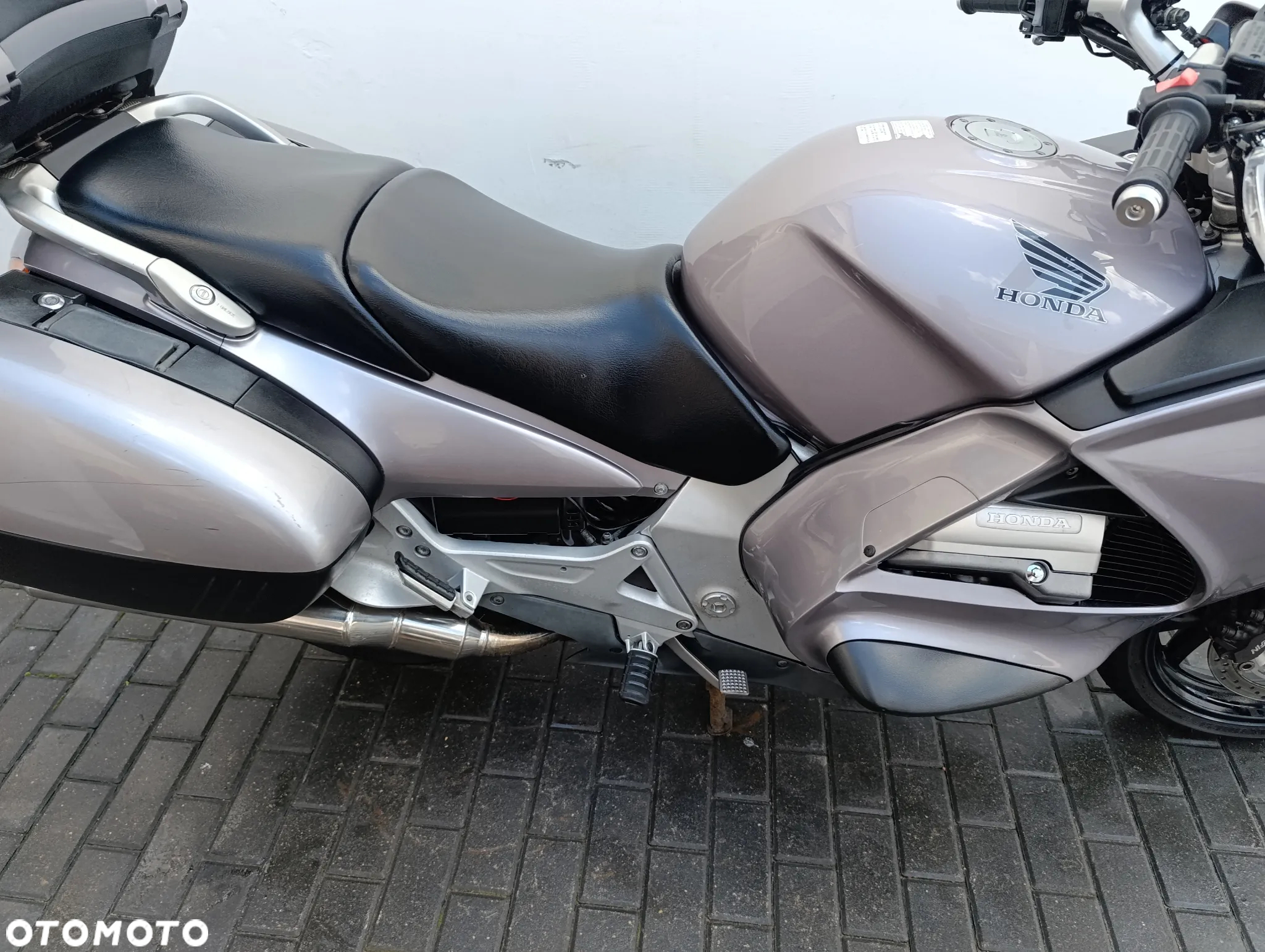 Honda ST - 27