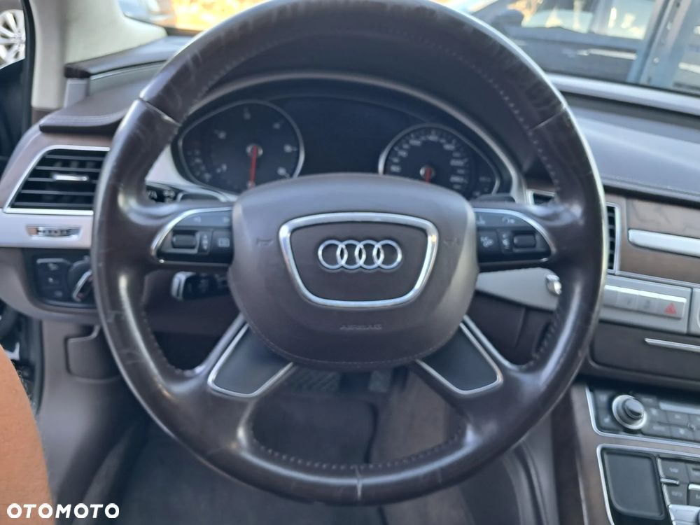 Audi A8 4.2 TDI DPF quattro tiptronic - 31