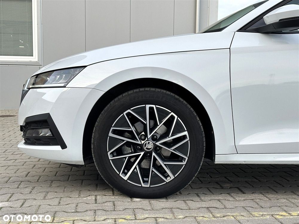 Skoda Octavia 1.5 TSI ACT Ambition - 32