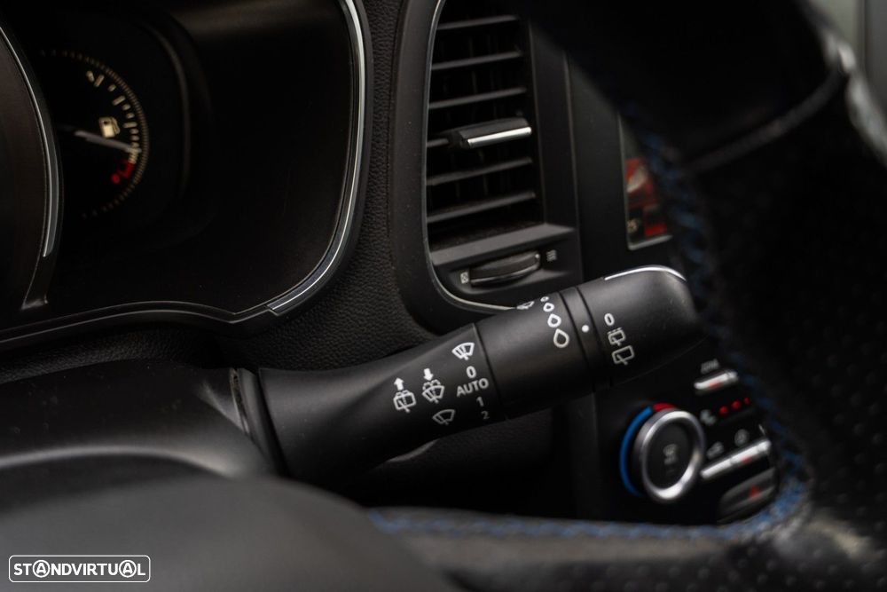 Renault Mégane Sport Tourer 1.5 dCi GT Line - 36