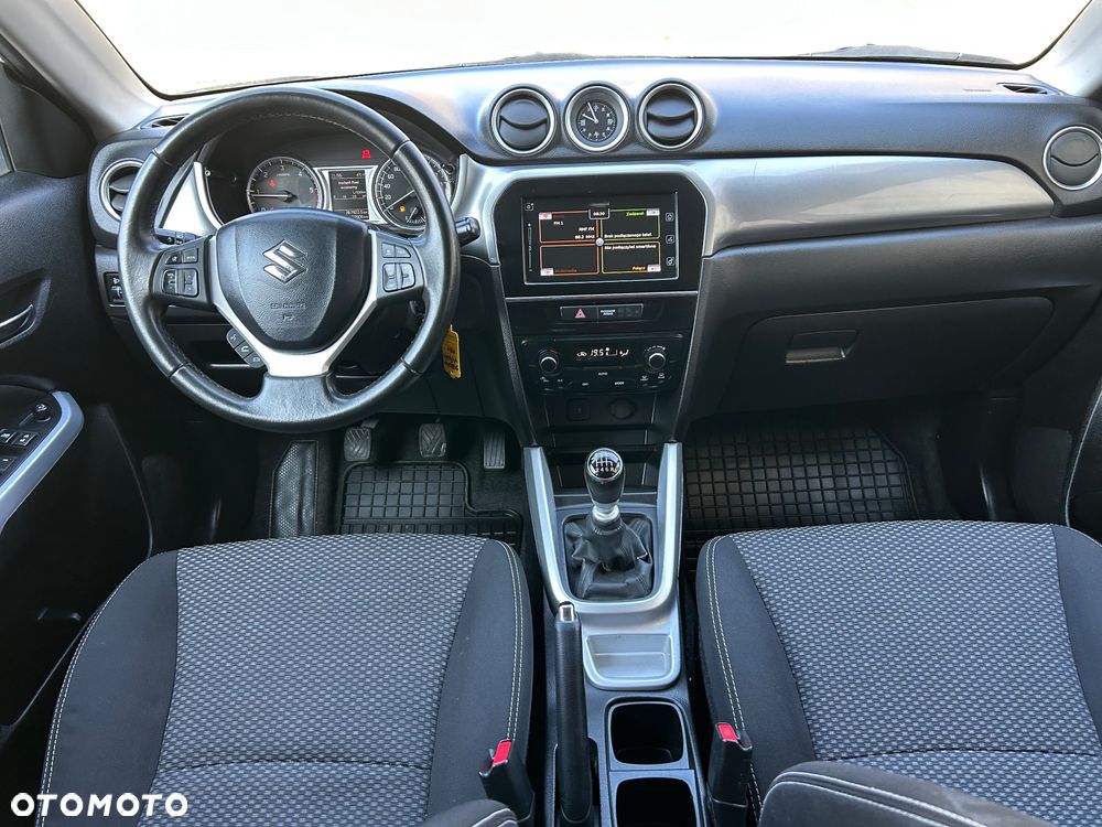 Suzuki Vitara 1.6 DDiS (4x2) Comfort+ - 16