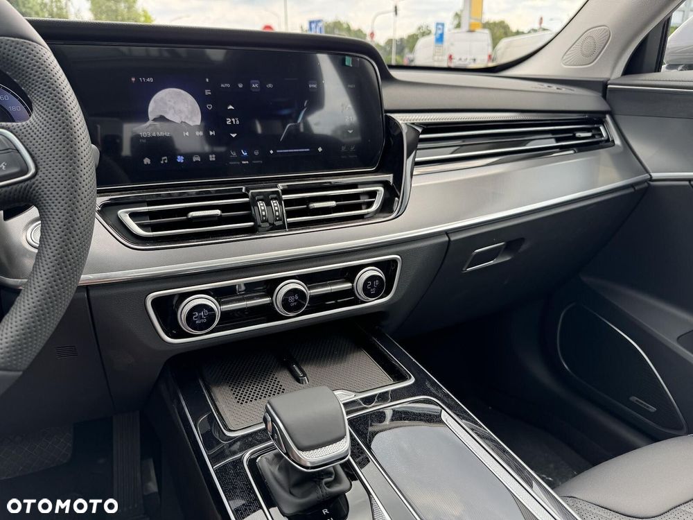 Hongqi HS5 - 10