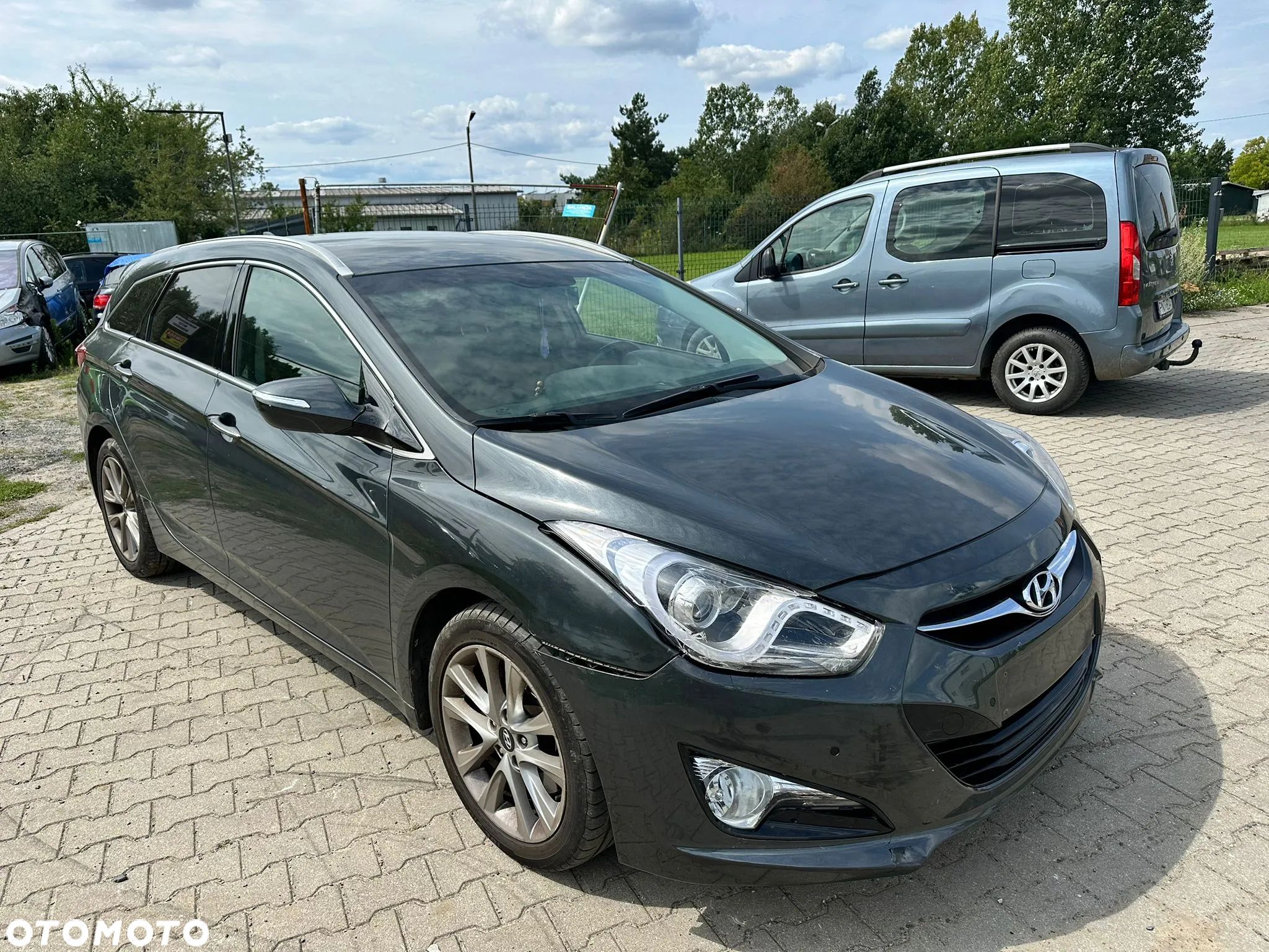 Hyundai i40 Kombi 1.7 CRDi Premium - 1