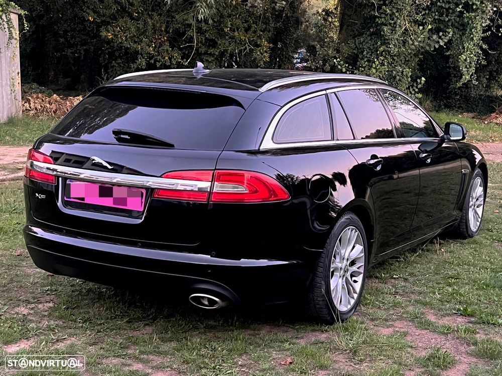 Jaguar XF Sportbrake 2.2 D Premium Luxury - 34
