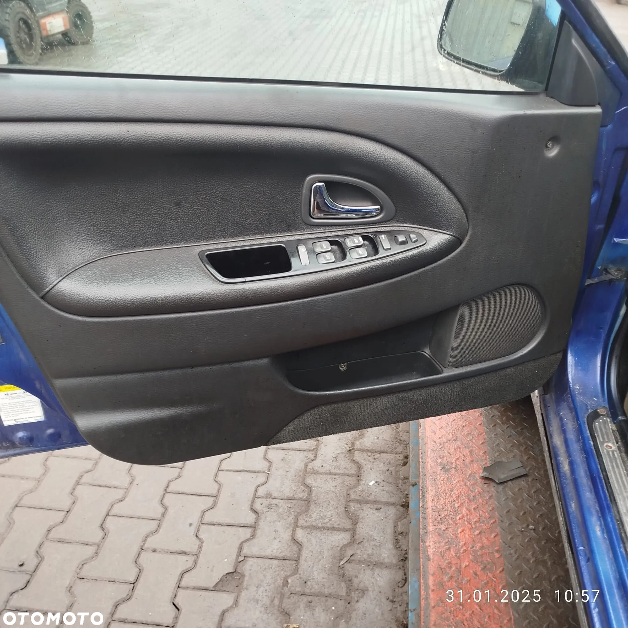 Volvo V40 na części . - 8