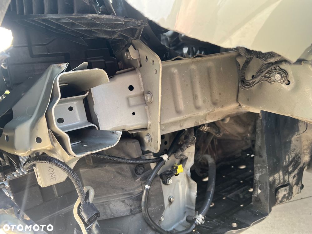 Honda HR-V 1.5 i-MMD Advance CVT - 37