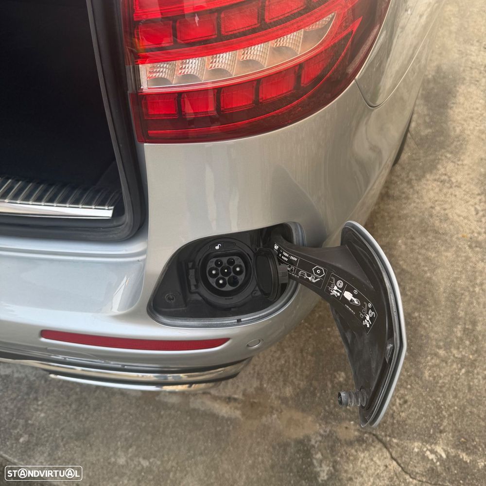 Mercedes-Benz E 300 de Avantgarde - 4